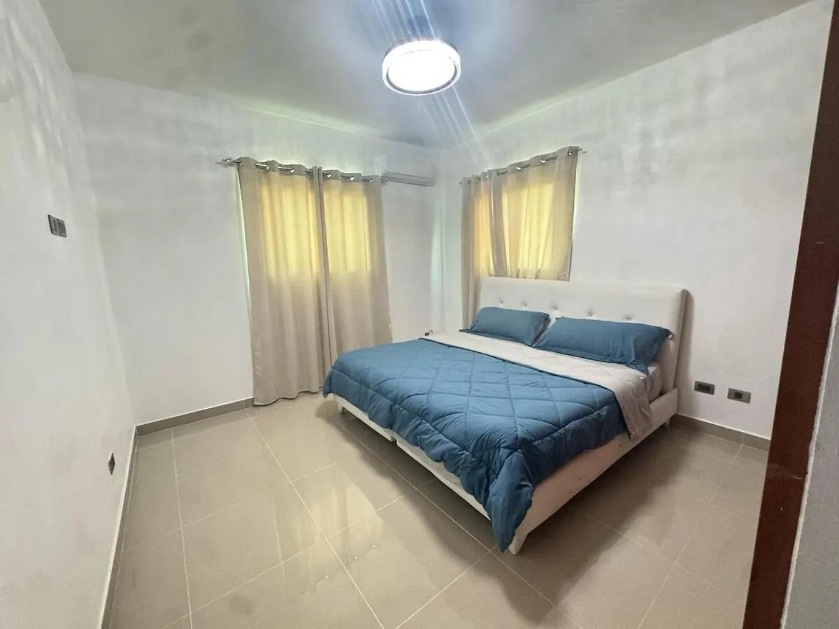 度假居 Complete House In La Vega别墅